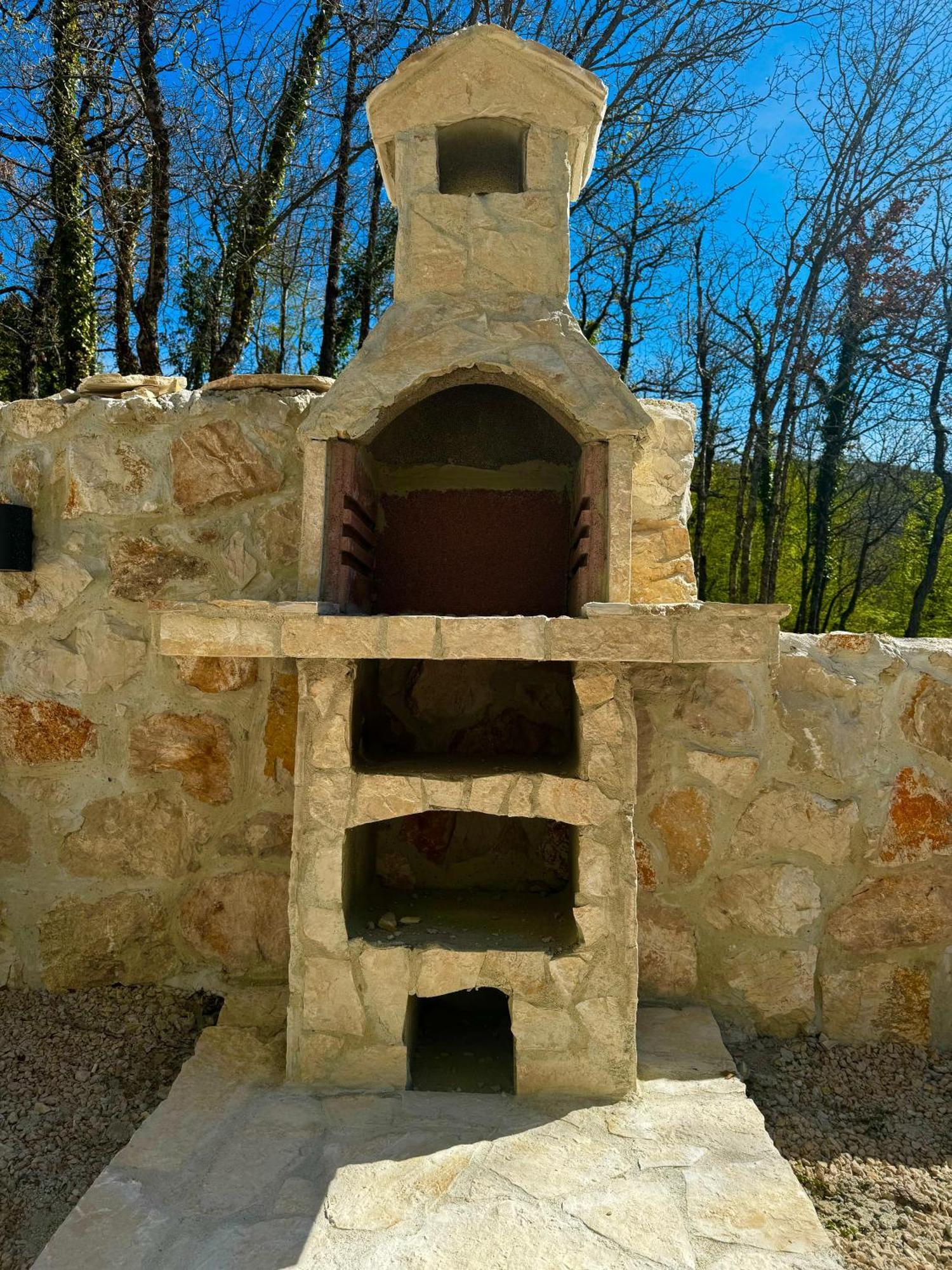Luxury Villa Andrea Vrzika In Forest Near The Sea Zagvozd Exterior photo